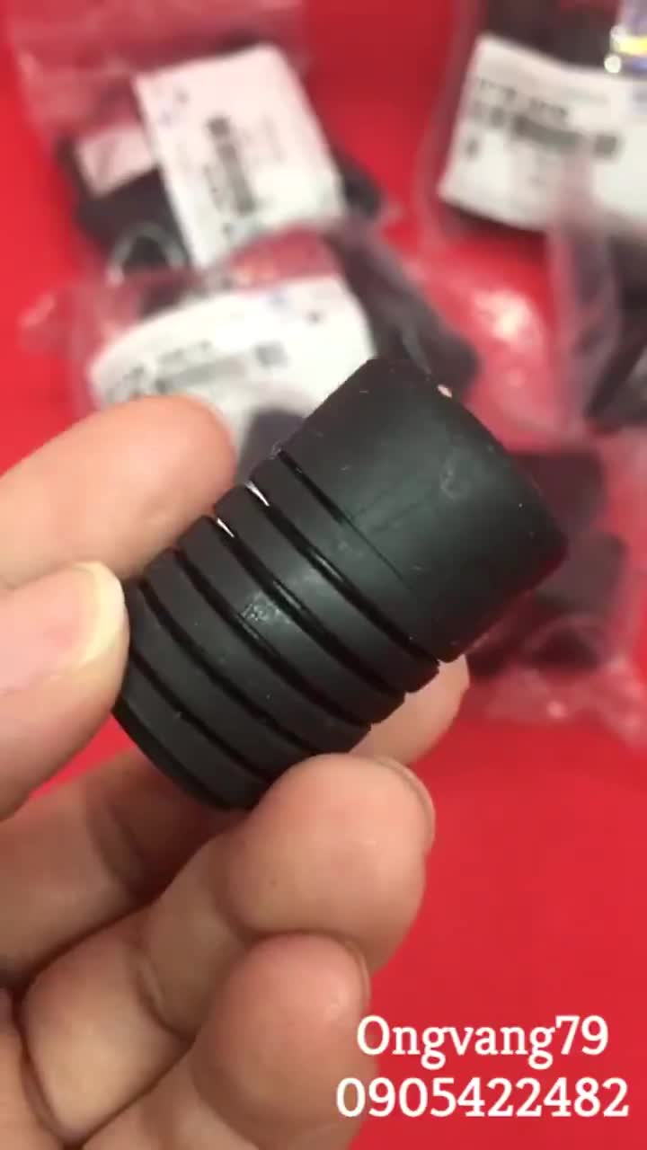 [Chính hãng] Cao su giảm chấn nắp capo cốp hậu Hyundai - giá 1 cái - Ms: 8173824210 | BigBuy360 - bigbuy360.vn