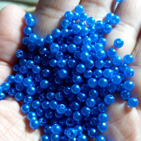 10/25/50gam hạt cườm, hạt bẹt nhựa có lỗ đủ màu size 4mm