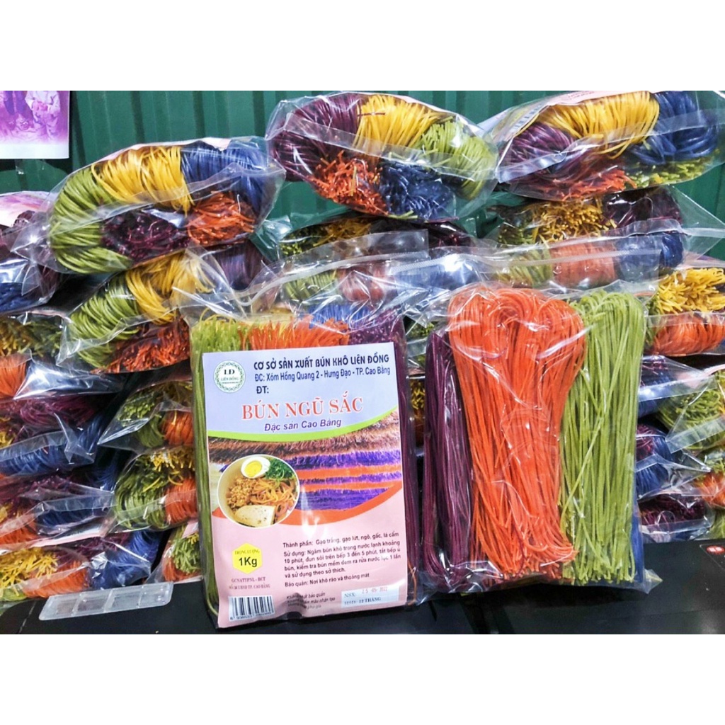 Giá rẻ nhất 1kg Bún ngũ sắc đặc sản Cao Bằng