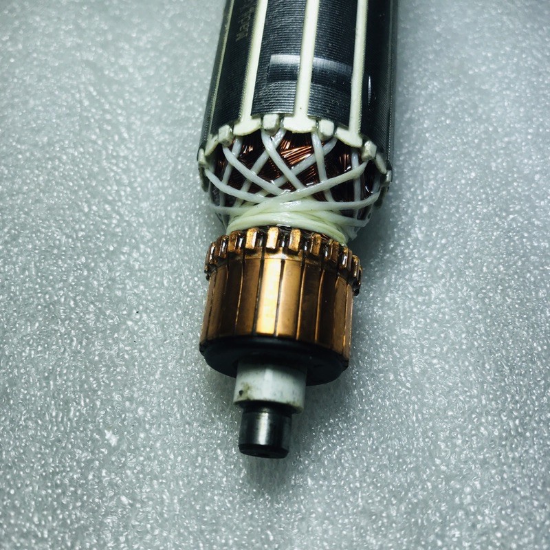 Roto máy mài Hugong B311