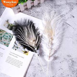 Que cắm trang trí bánh đính lông vũ xinh xắn