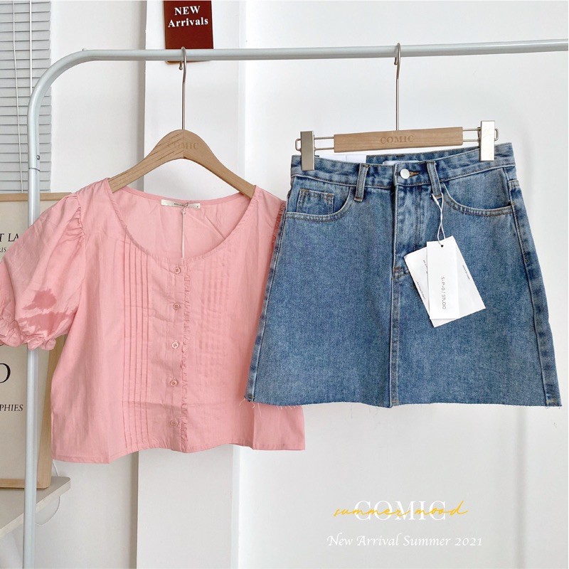 Áo blouse croptop màu Hồng comic | BigBuy360 - bigbuy360.vn