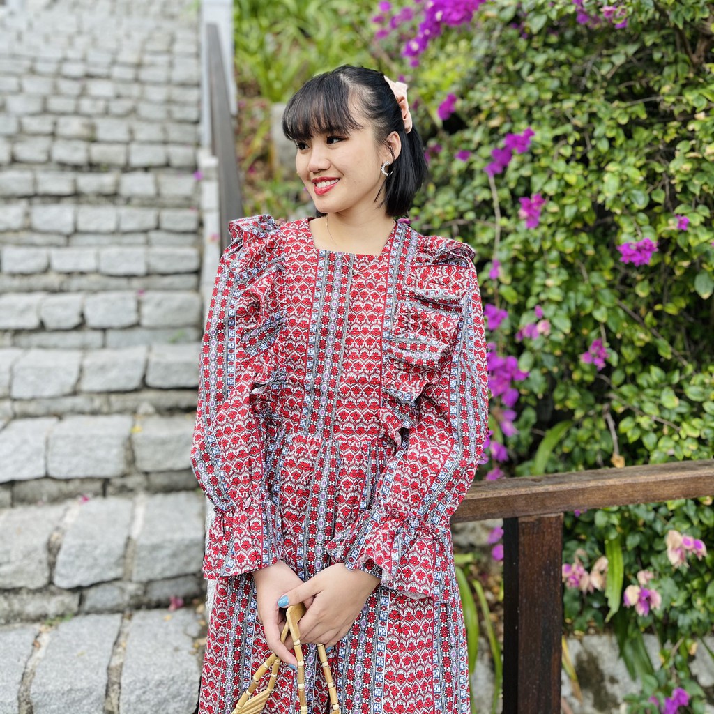 LIIN - Đầm cổ vuông dáng dài, thiết kế bèo xinh xắn, nữ tính | BigBuy360 - bigbuy360.vn