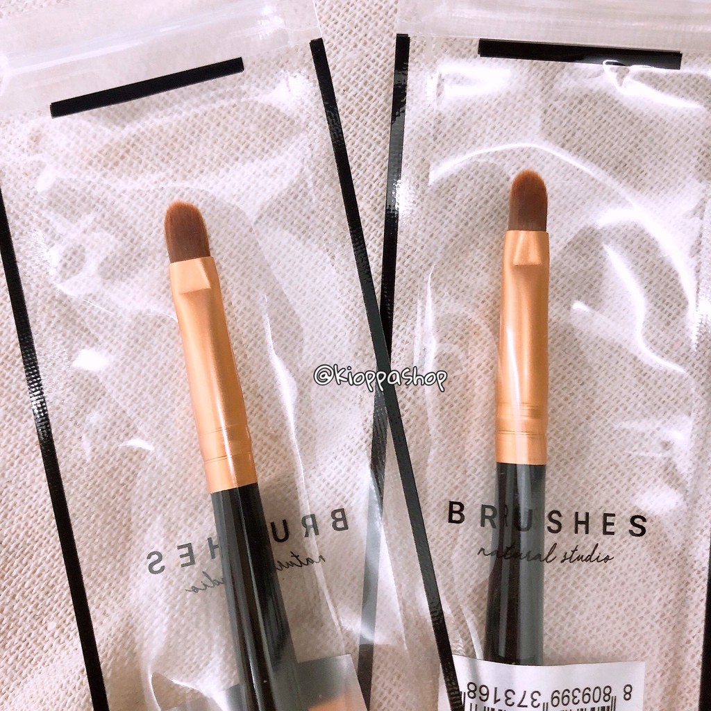 Cọ môi Vacosi Lip Brush - L01