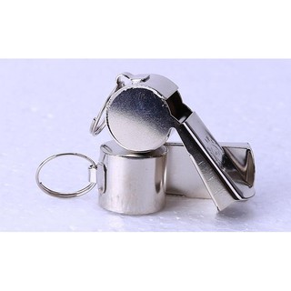 Còi  trọng tài bóng đá