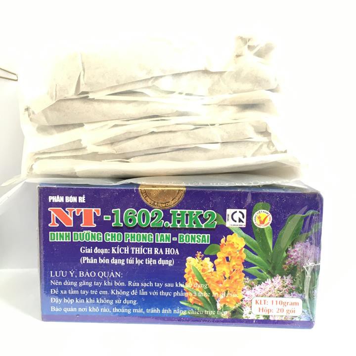 Hộp 20 túi phân bón chậm tan dạng túi lọc NT-1602 HK2 cung cấp dinh dưỡng kích ra hoa cho phong lan, hoa cảnh