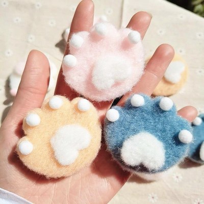 Huy Hiệu Cài Áo Hình Bàn Chân Mèo Mềm Mại Phong Cách Nhật Bản