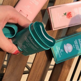 Thanh lăn chống nắng jm solution