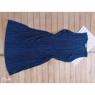 Đầm lụa dậm ly H&M