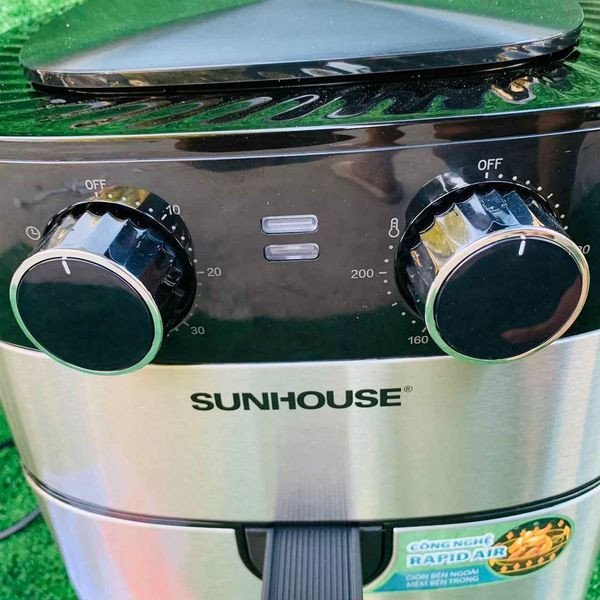 Nồi Chiên Không Dầu SUNHOUSE SHD4026 6L ( Bảo Hành 12 Tháng )