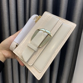 Túi chữ P dải đeo chéo