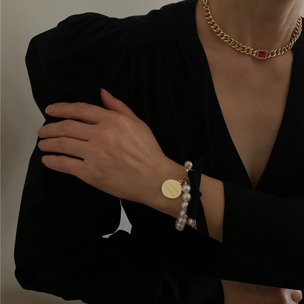 Vòng Đeo Tay Đính Ngọc Trai Giả Thời Trang Cho Nữ