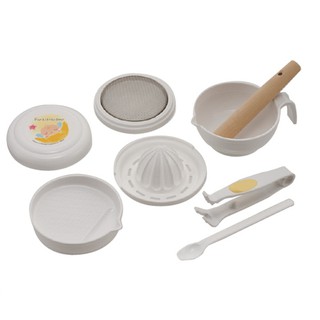 Bộ chế biến ăn dặm kiểu Nhật Richell RC53371