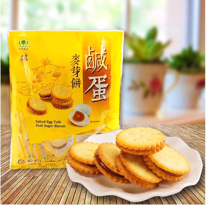 Thùng 48 gói - Kẹo nổ Striking Hongkong 30gr