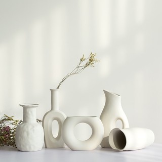 Bình gốm decor phong cách Hàn Quốc