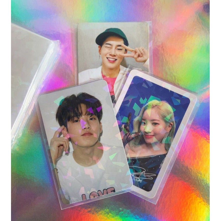 Sleeves hologram dùng để bọc và bảo vệ card - mẫu in hình đa giác