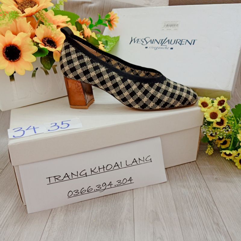 Giày gót vuông size 34