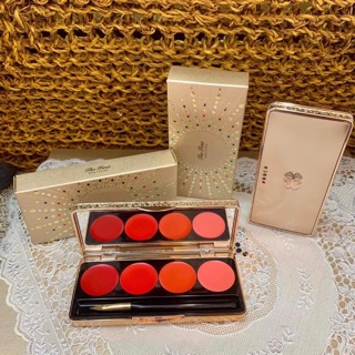 Combo bảng son và phấn nước the first