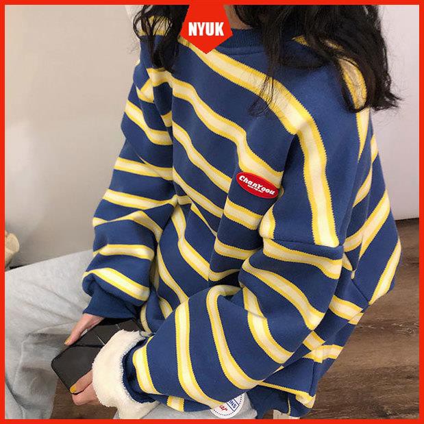 Áo Sweater Nữ Dáng Rộng Vải Lông Cừu Phối Nhung Xinh Xắn Thoải Mái Phong Cách Hàn Quốc | BigBuy360 - bigbuy360.vn