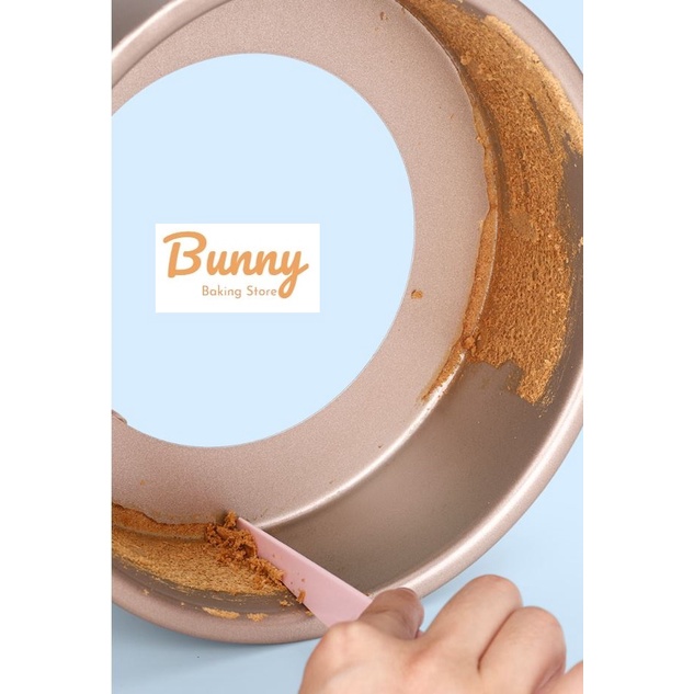 Khuôn tròn chống dính đế rời nướng bánh bông lan
