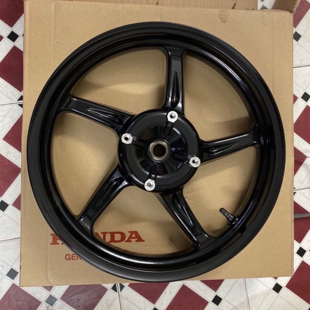 Mâm bánh sau zin Sh ý 2012