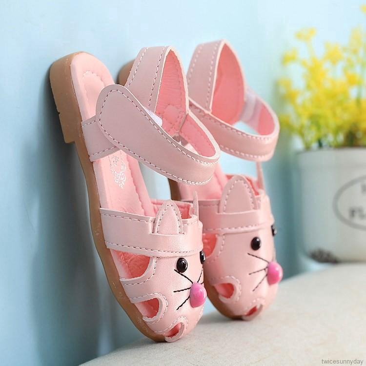 Sandal hình chú chuột đáng yêu cho bé
