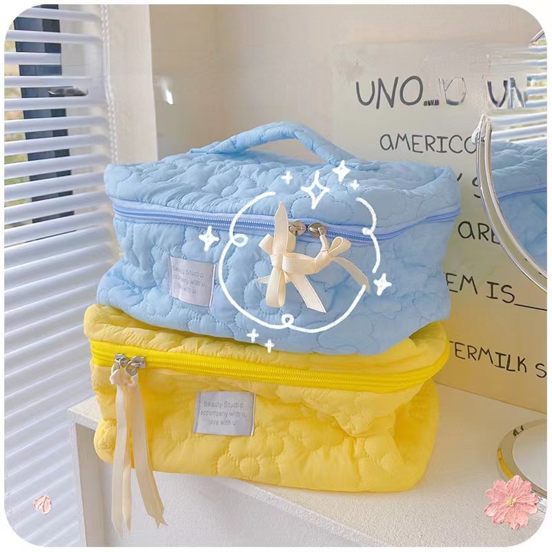 Túi Đựng Mỹ Phẩm Sức Chứa Lớn Họa Tiết Hoa Màu Kẹo Ngọt