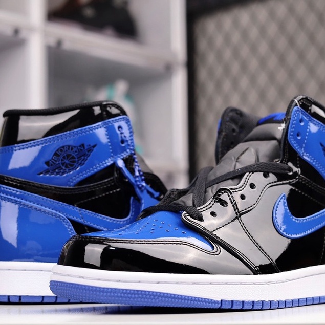 Giày Air Jordan 1 High " Patent Blue "