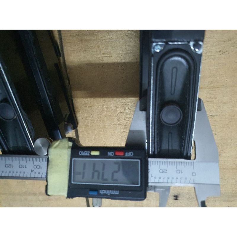 Loa toàn dải Tivi Samsung có hộp nhựa ABS kiểu 13