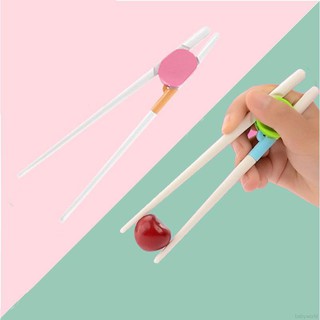 Đôi đũa tập ăn dễ thương cho bé