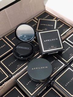 Phấn nước Aprilskin đen cao cấp