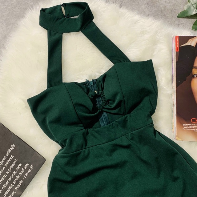 Đầm body khoét eo chocker thiết kế | BigBuy360 - bigbuy360.vn