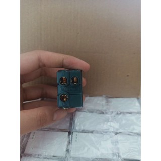 hạt công tắc đơn 2chiều,1 chiều size S màu trắng polygon