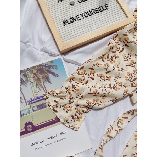 Đầm hoa lụa tay dài 2 màu