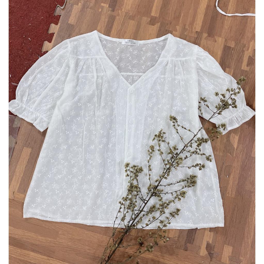 Áo kiểu nữ đẹp A.212, áo kiểu nữ cộc tay cổ V họa tiết ren hoa nhẹ nhàng | BigBuy360 - bigbuy360.vn