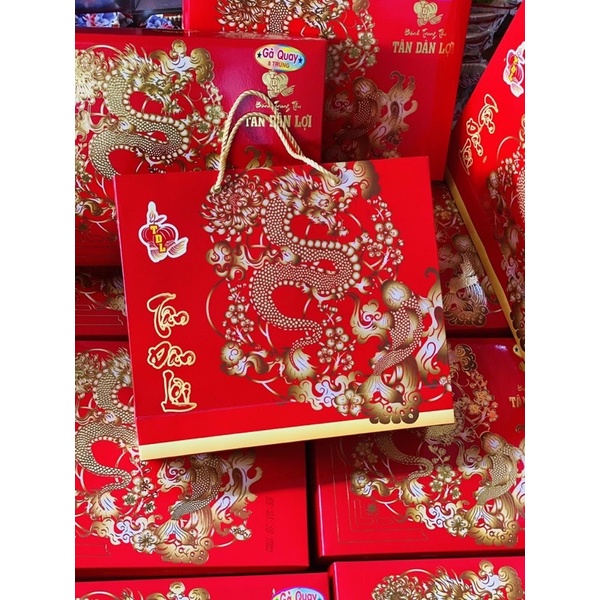 Bánh trung thu gà quay Tân Dân Lợi loại lớn(3 trứng - 15 trứng) có sẵn hộp và túi đựng