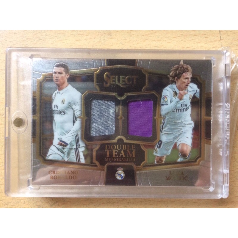 Thẻ chữ kí, mảnh áo