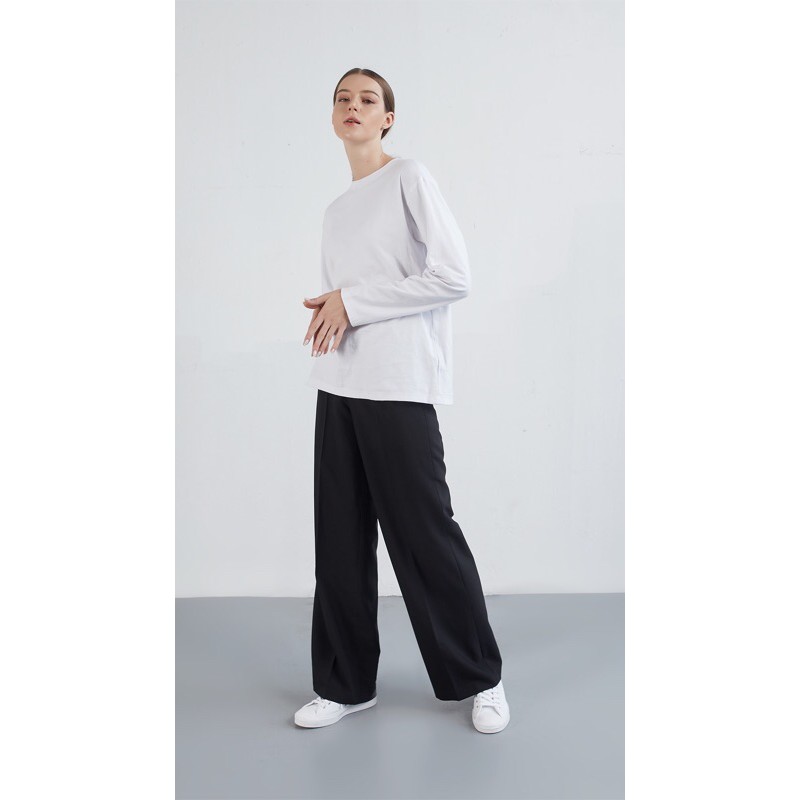 Áo thun tay dài cơ bản (Trắng - Đen) | BigBuy360 - bigbuy360.vn