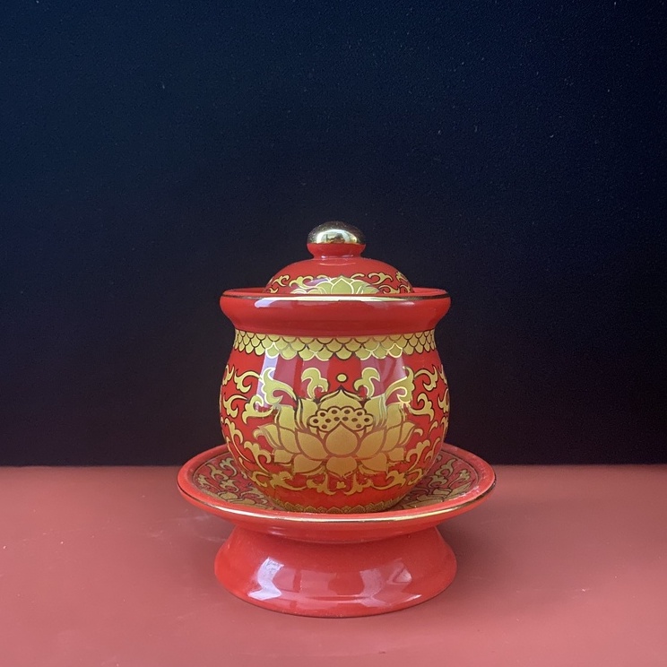 Chóe thờ, hũ đựng muối, gạo, nước gấm đỏ