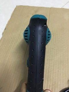 Máy khoan Makita 6412