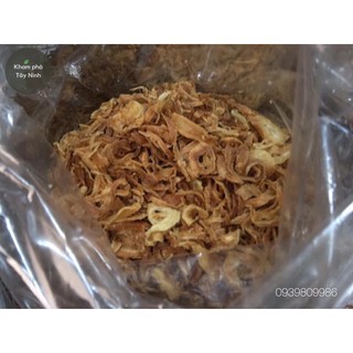 Hành phi giòn ngon ăn với bánh tráng và muối tôm