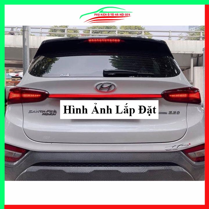 Ốp tay cốp sau có đèn led Santafe 2019-2023 ánh sáng đỏ trang trí xe