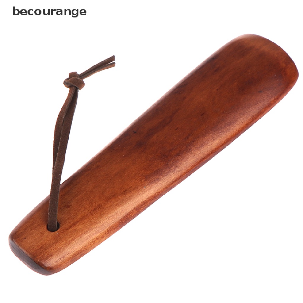 Dụng cụ gỗ thiên nhiên sử dụng để mang giày