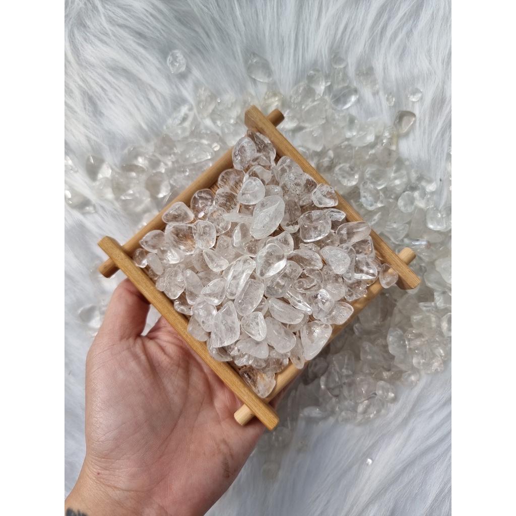 Vụn đá thach anh Trắng (Clear Quartz) làm Grid, thanh tẩy trong Tarot, Reiki, thiền định, phong thủy