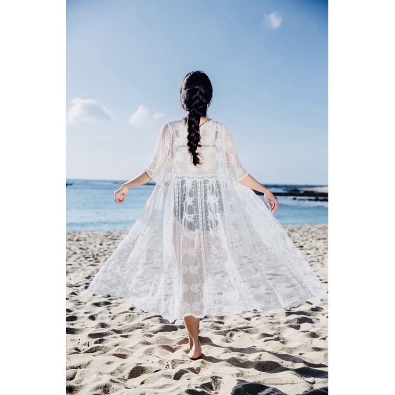 Áo khoác ren lưới kimono đi biển (màu trắng)