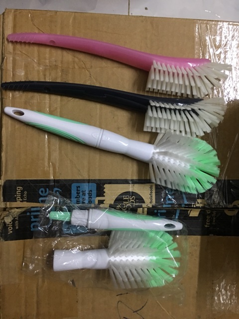 Cọ rửa bình sữa núm ti Tommee tippee