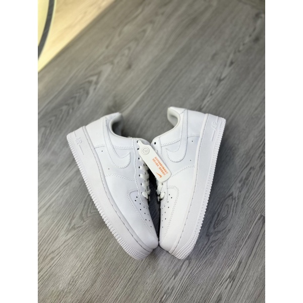 A1 trắng si.êu cấp trung full box