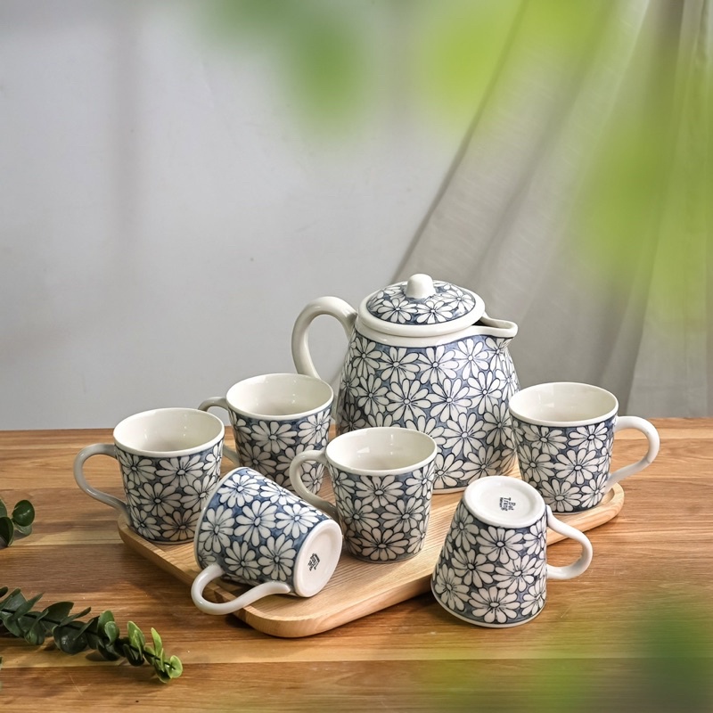 Bộ ấm chén trà - Bộ bình uống nước họa tiết vẽ tay Gốm Sứ Bát Tràng cao cấp