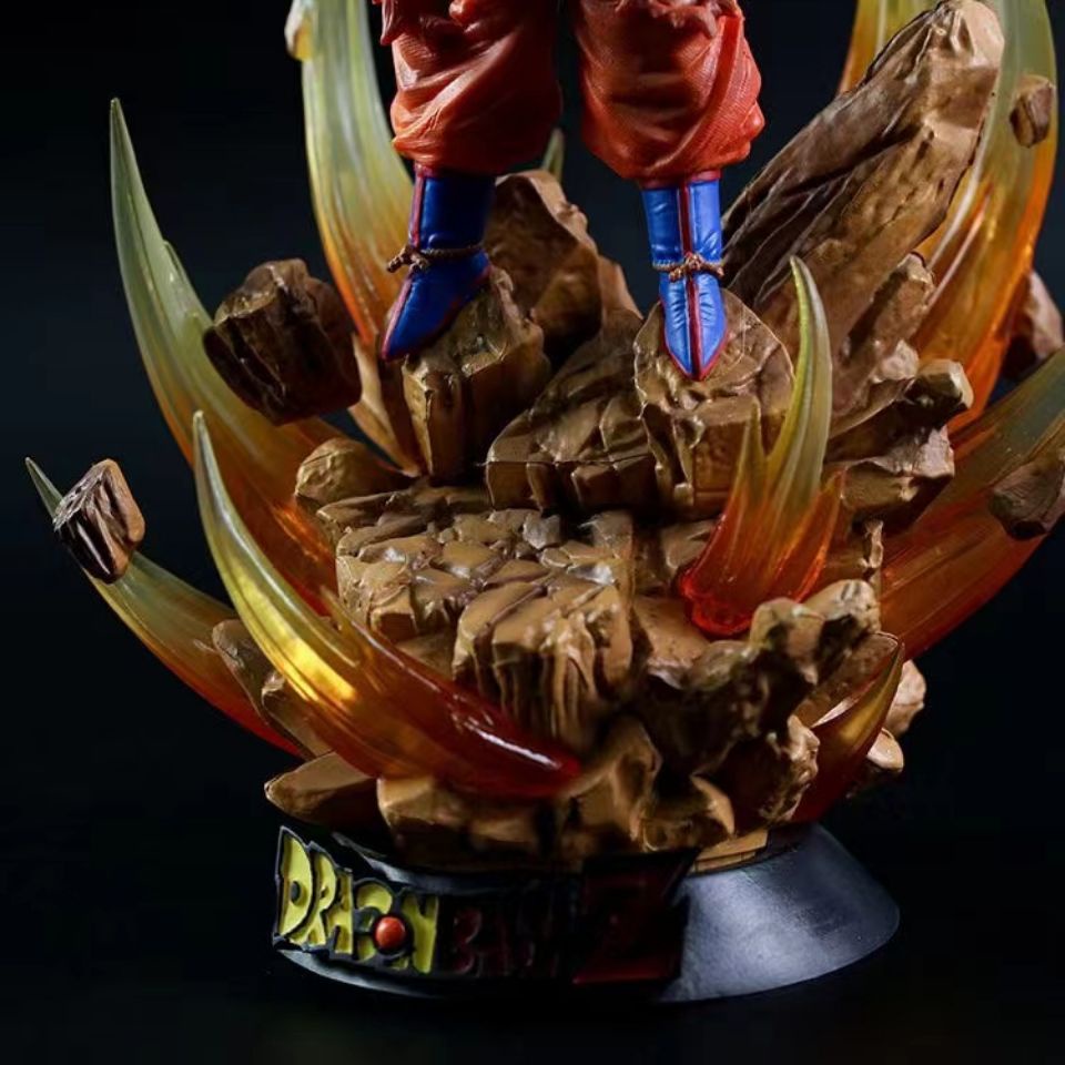 Mô Hình Nhân Vật Super Competition LS Monkey King gk Super Three Saiyan Ba Đầu Phát Sáng Độc Đáo