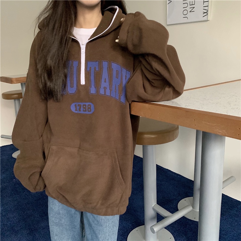 Áo hoodie tay dài in chữ phong cách retro | BigBuy360 - bigbuy360.vn
